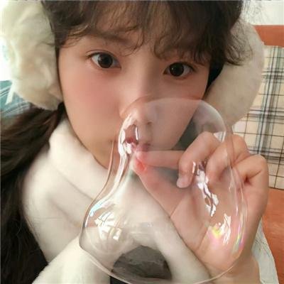 追逐珊瑚
